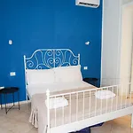 Vulcania 4* Nápoly